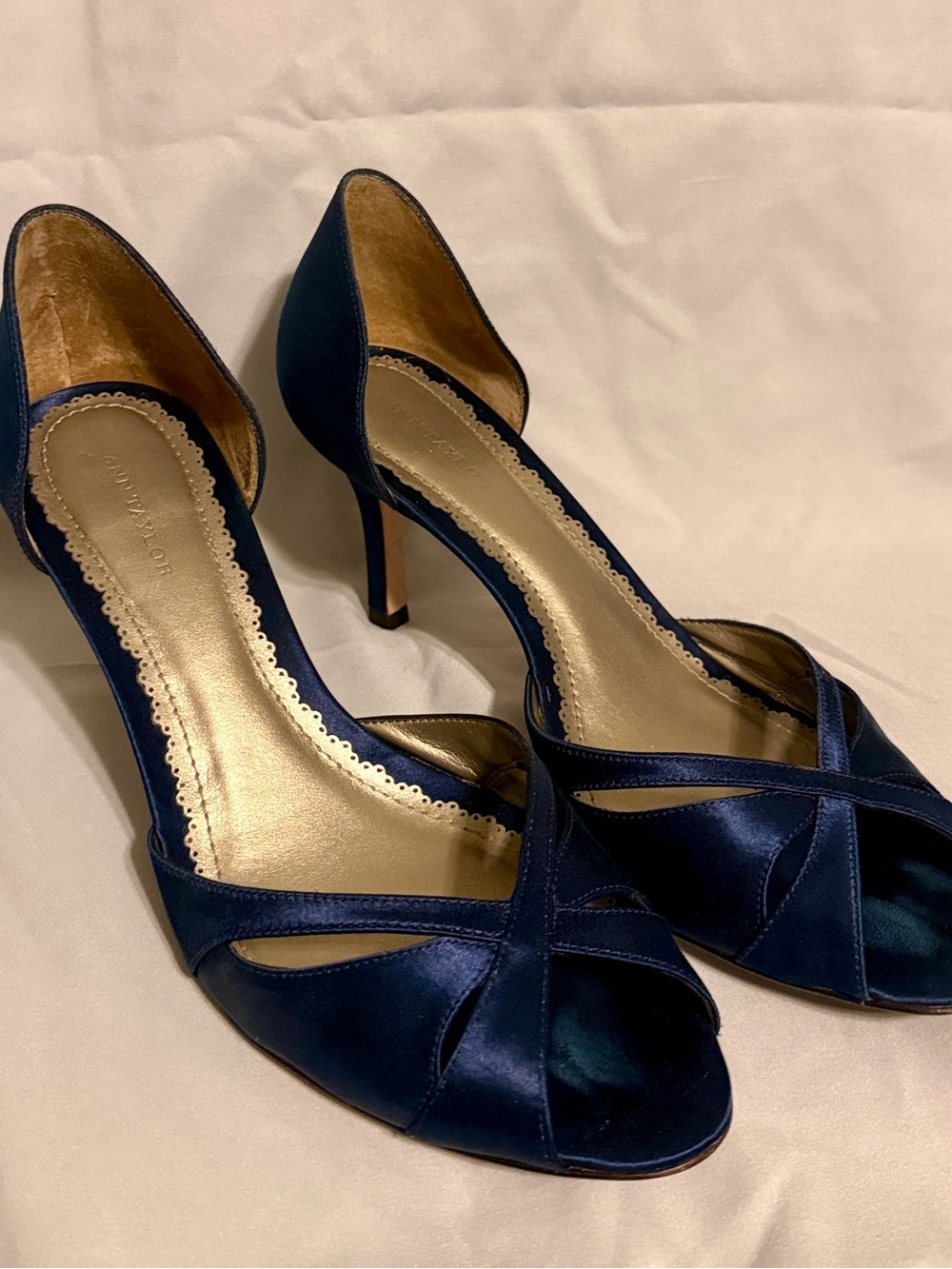 Elegant Ann Taylor Navy Satin Peep-Toe Heels for Women SZ 9